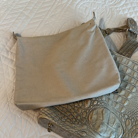 Handbag - Picture 4 of 5